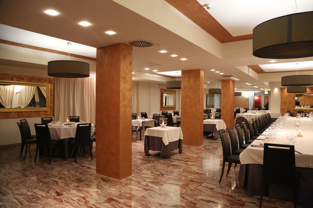 Hotel San Martino Darfo Boario Terme Экстерьер фото